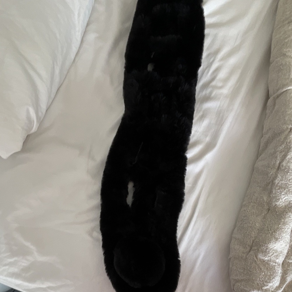 MELIFLUOS‎ Women's Black Faux Fur Scarf Neck Wrap Fur Trim Polyester